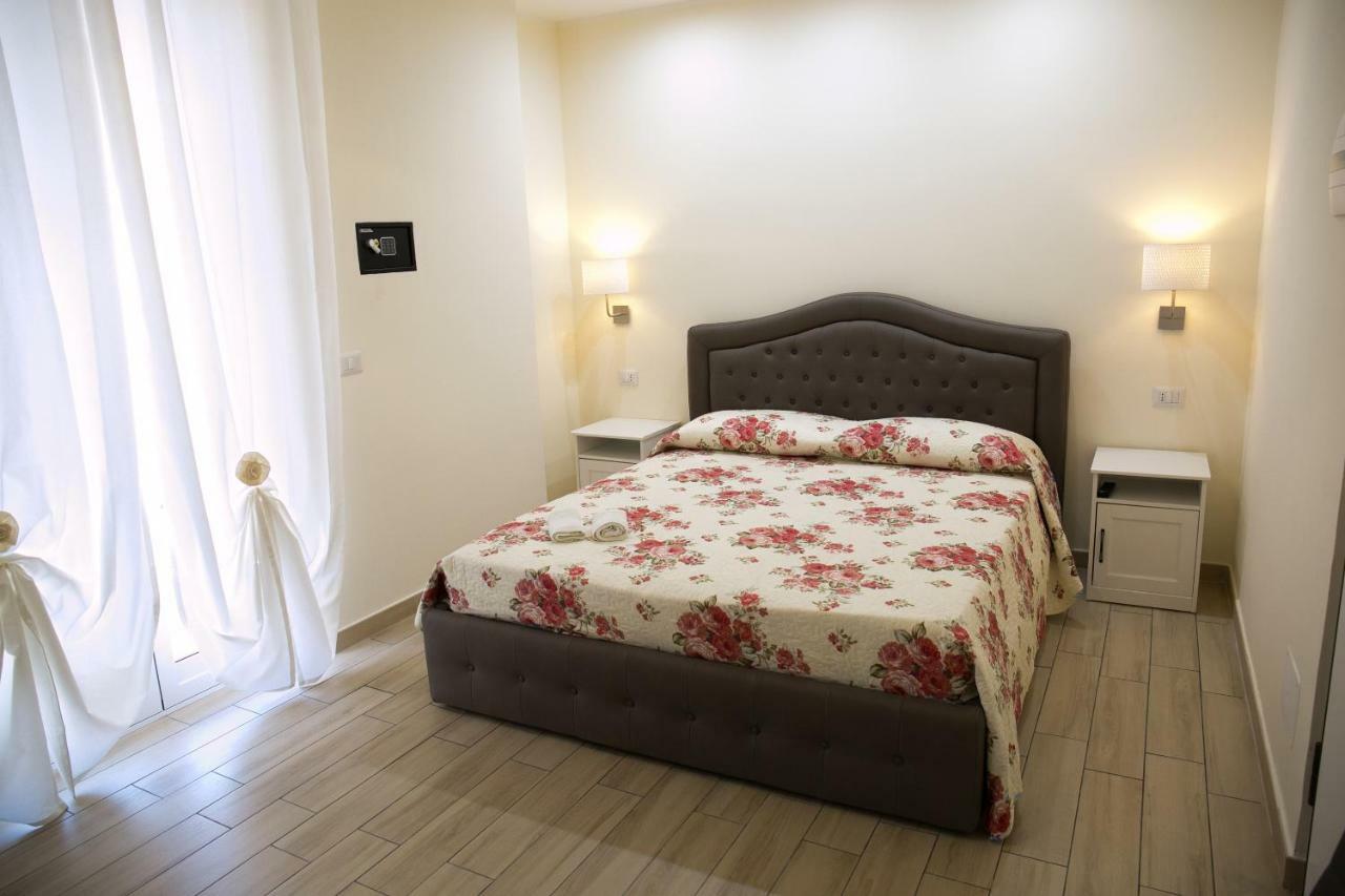 Ludovica Home Джардини Наксос Екстериор снимка
